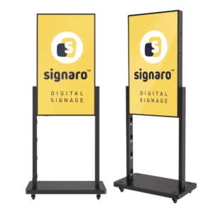 Doppeltes hochhelles Digital Signage Schaufensterdisplay in Front- und leicht schräger Ansicht mit Bodenständer.
